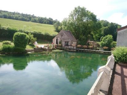 Auberge du val d’ouche Bligny-sur-Ouche Exterior foto